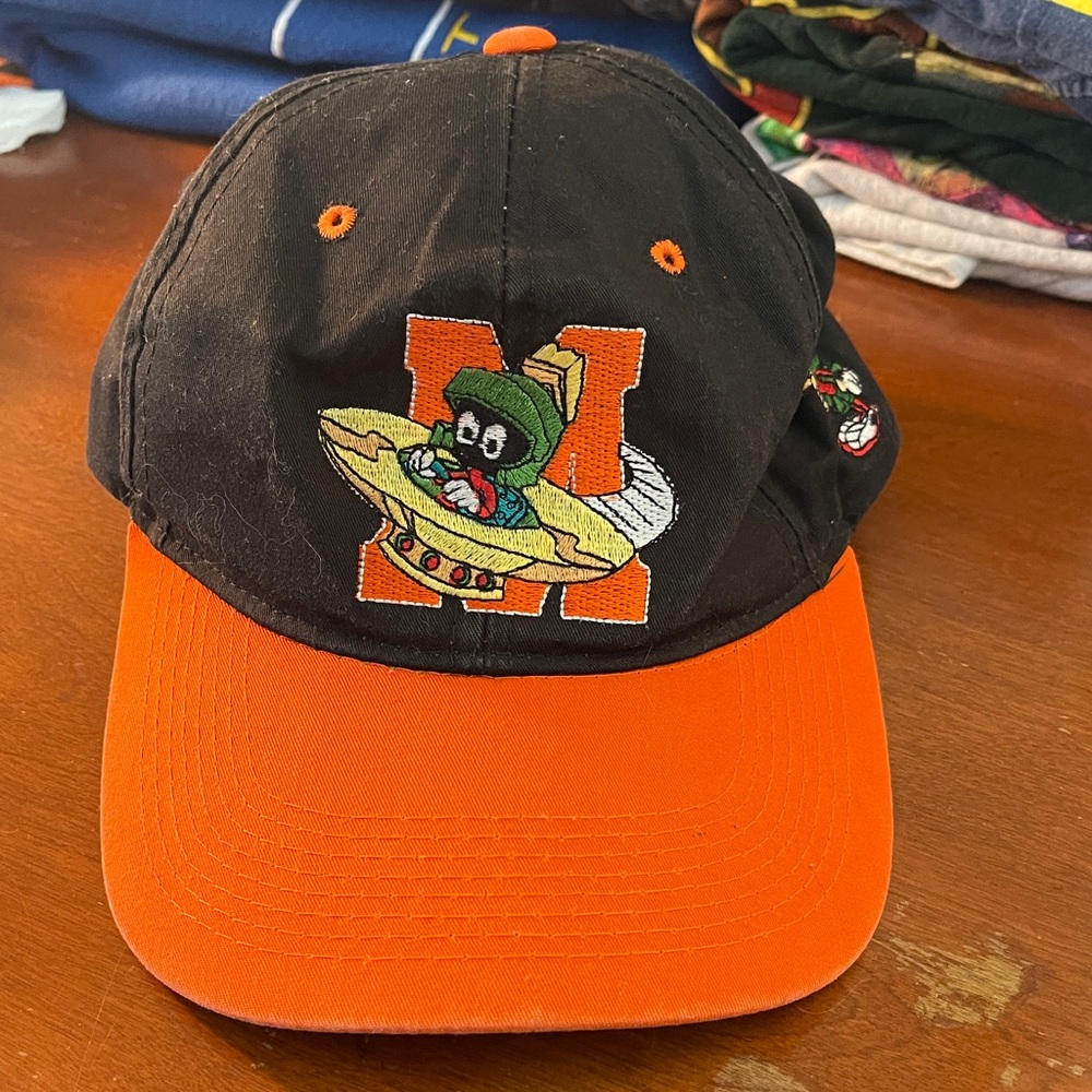 📦Ships Free! Vtg Marvin the Martian SnapBack